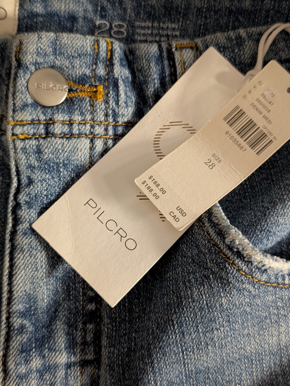 Pilcro Patchwork Adi Jeans, Midrise, Size 28, New With Tags...SOLD OUT - Picture 4 of 4